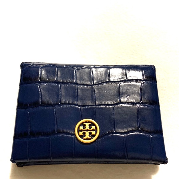 NWT Tory Burch parker embossed foldable card case - Picture 3 of 7